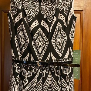 NWT black/white geometric tribal pattern dress